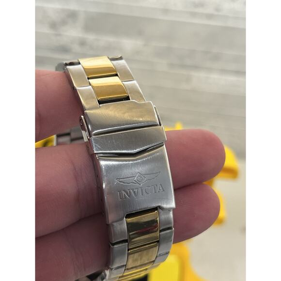 INVICTA MODEL 1015 TRITNITET™ NIGHT GLOW 100M - 330FT (READ) - Picture 7 of 8